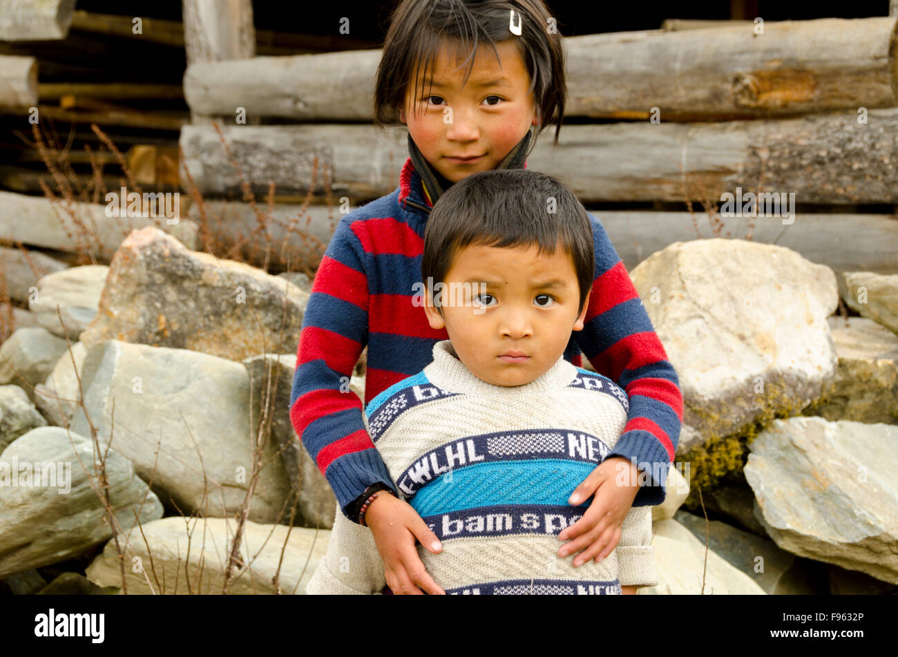 Brother sister pose hi-res stock photography and images - Alamy