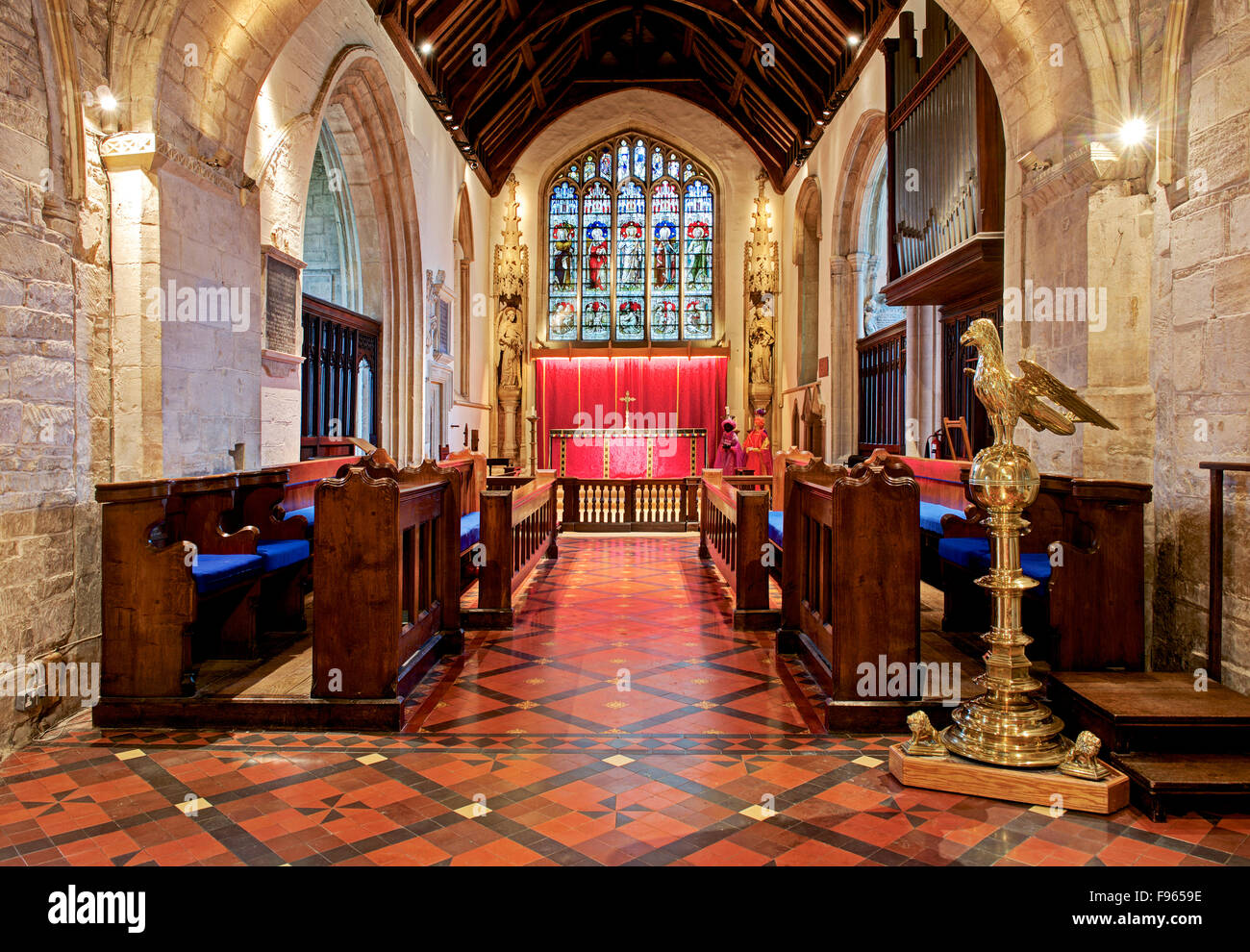 Interior of the Church of John the Baptist, Burford, Oxfordshire, England UK Stock Photo