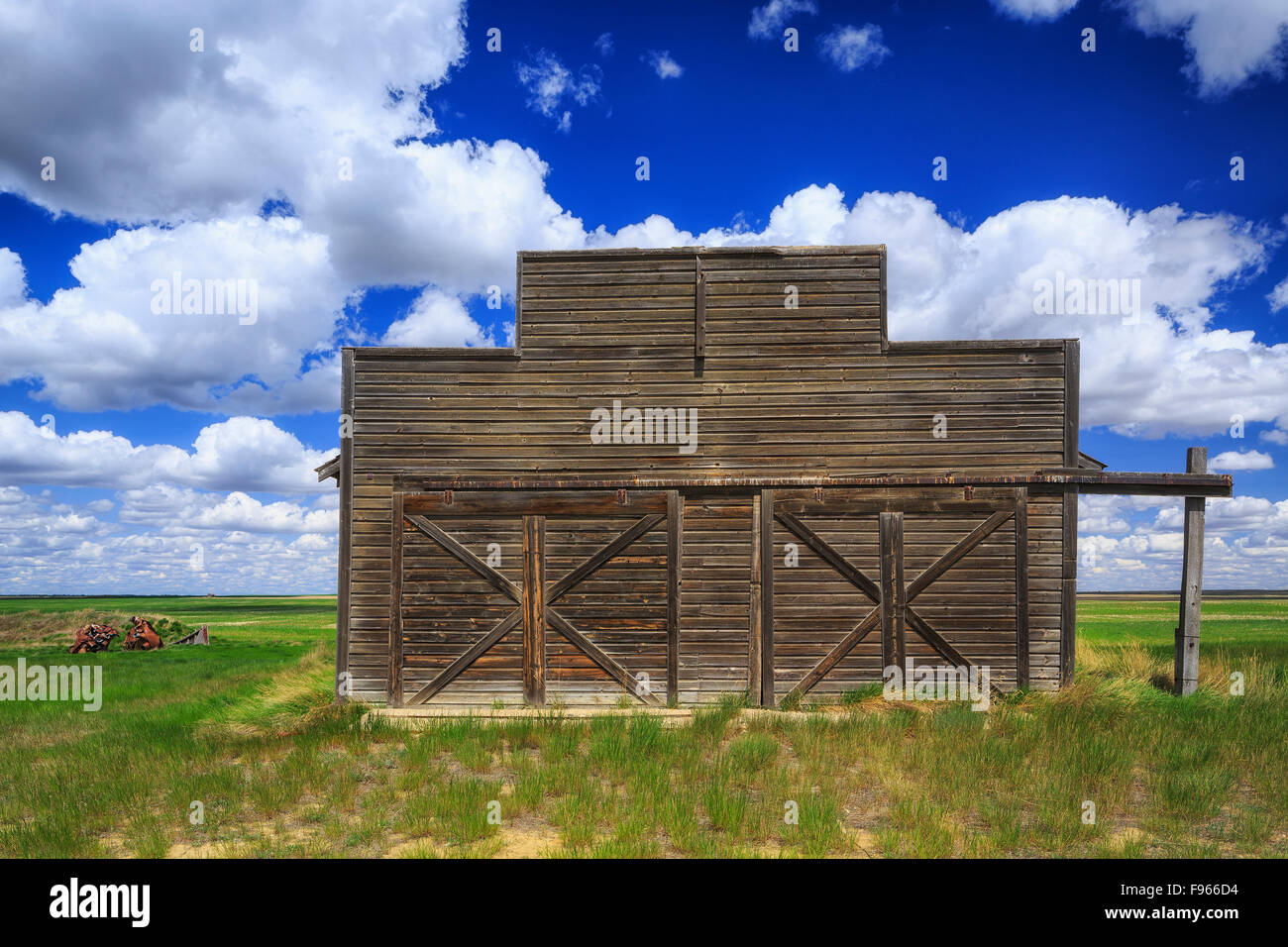Leader building hires stock photography and images Alamy