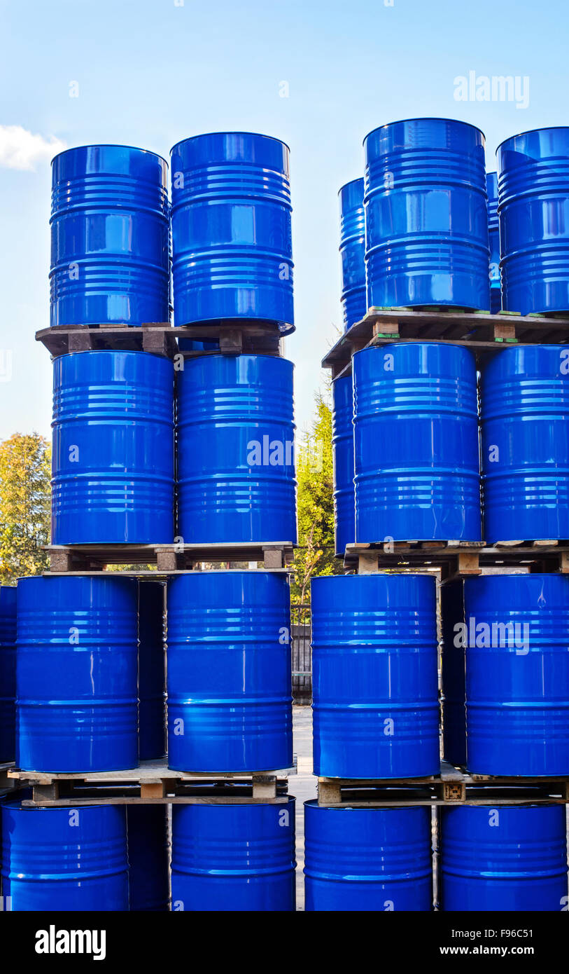 Oil drums storage hi-res stock photography and images - Alamy