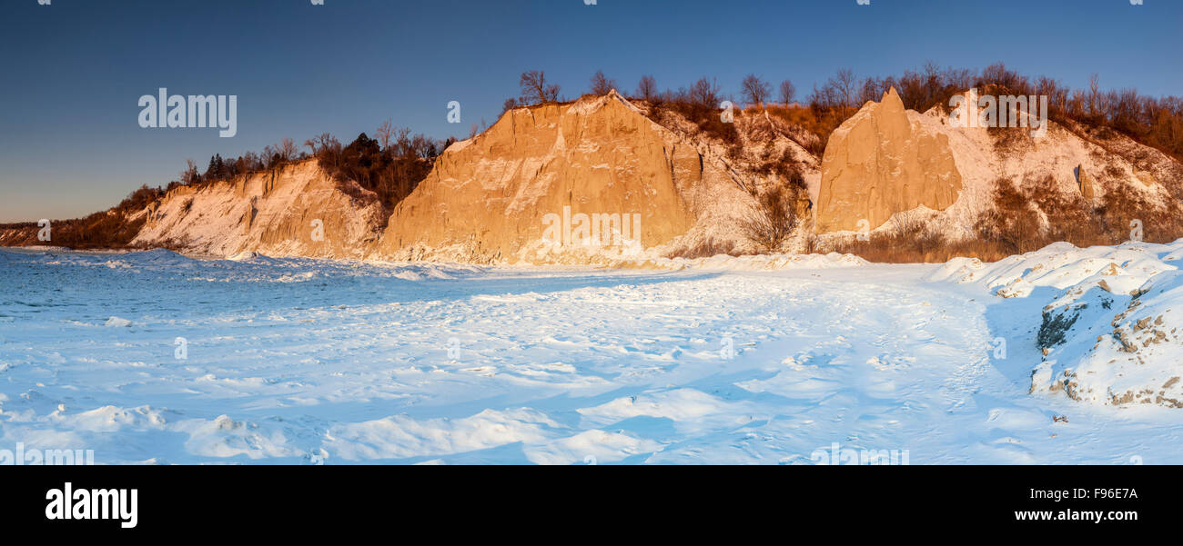 The Scarborough Bluffs and Lake Ontario in winter, Toronto, Ontario, Canada (digitally spliced panorama) Stock Photo