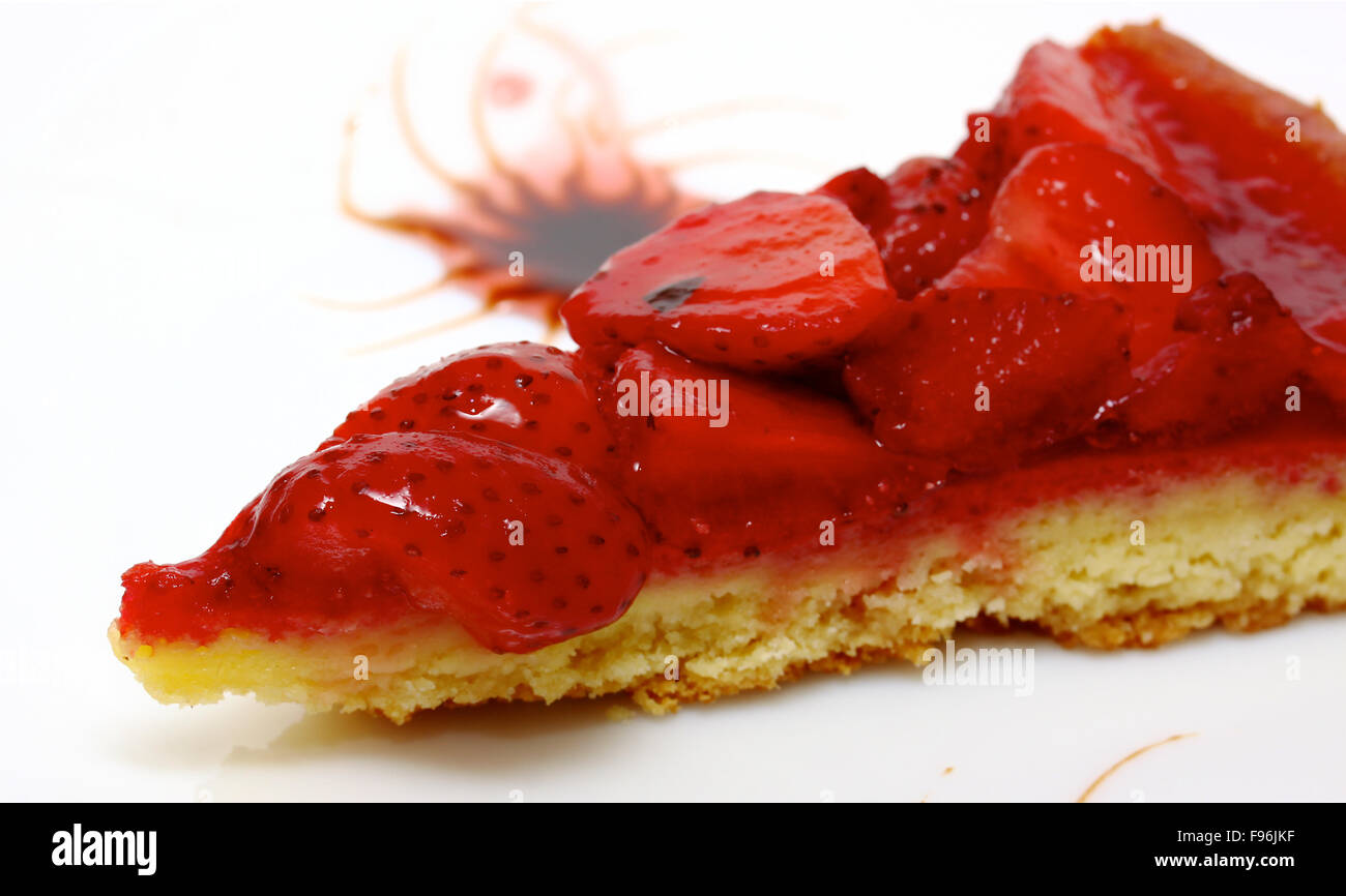 cake with strawberries Stock Photo - Alamy