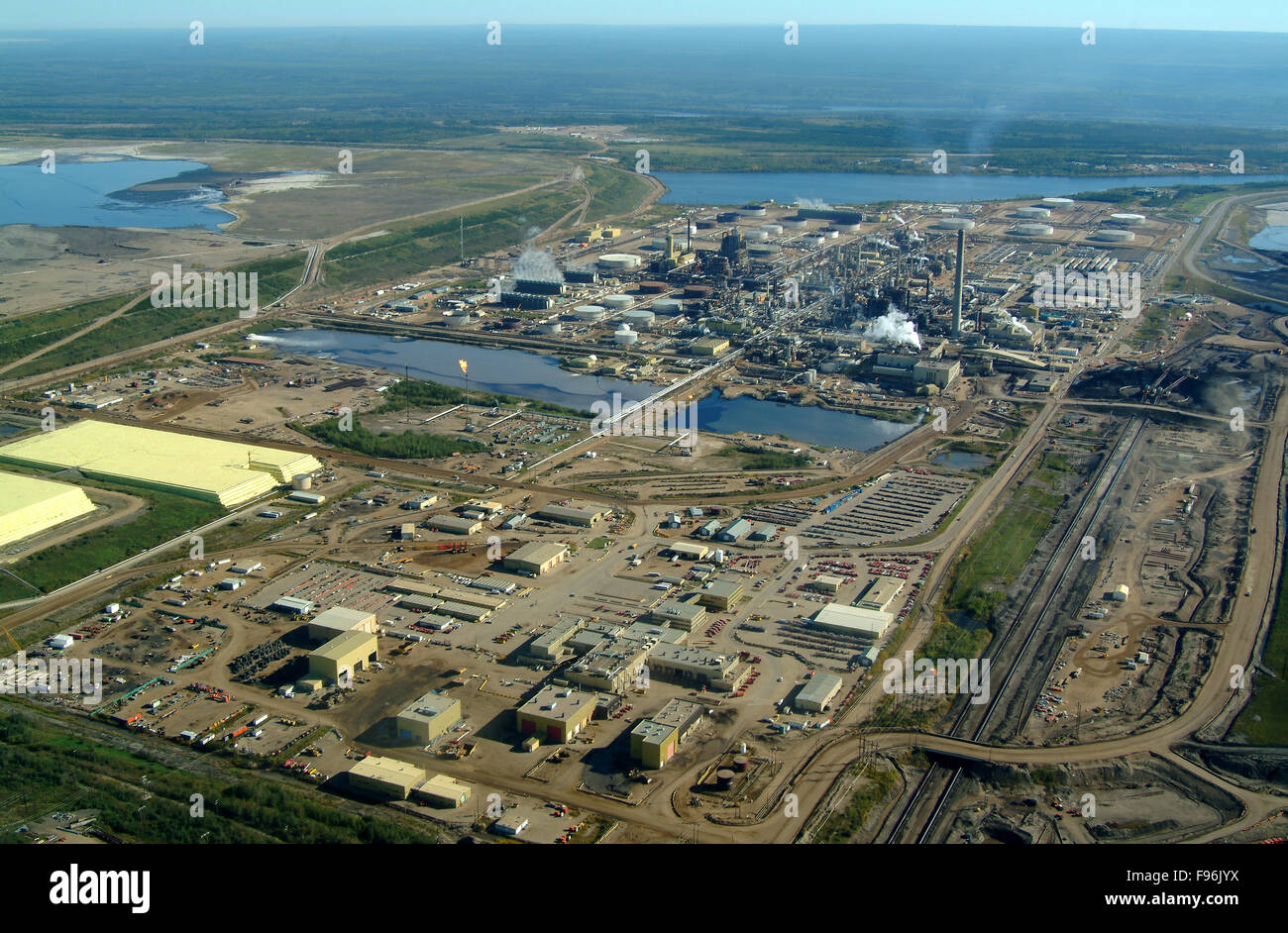 Syncrude  Mildred Lake site N of Ft McMurray, Alberta Stock Photo