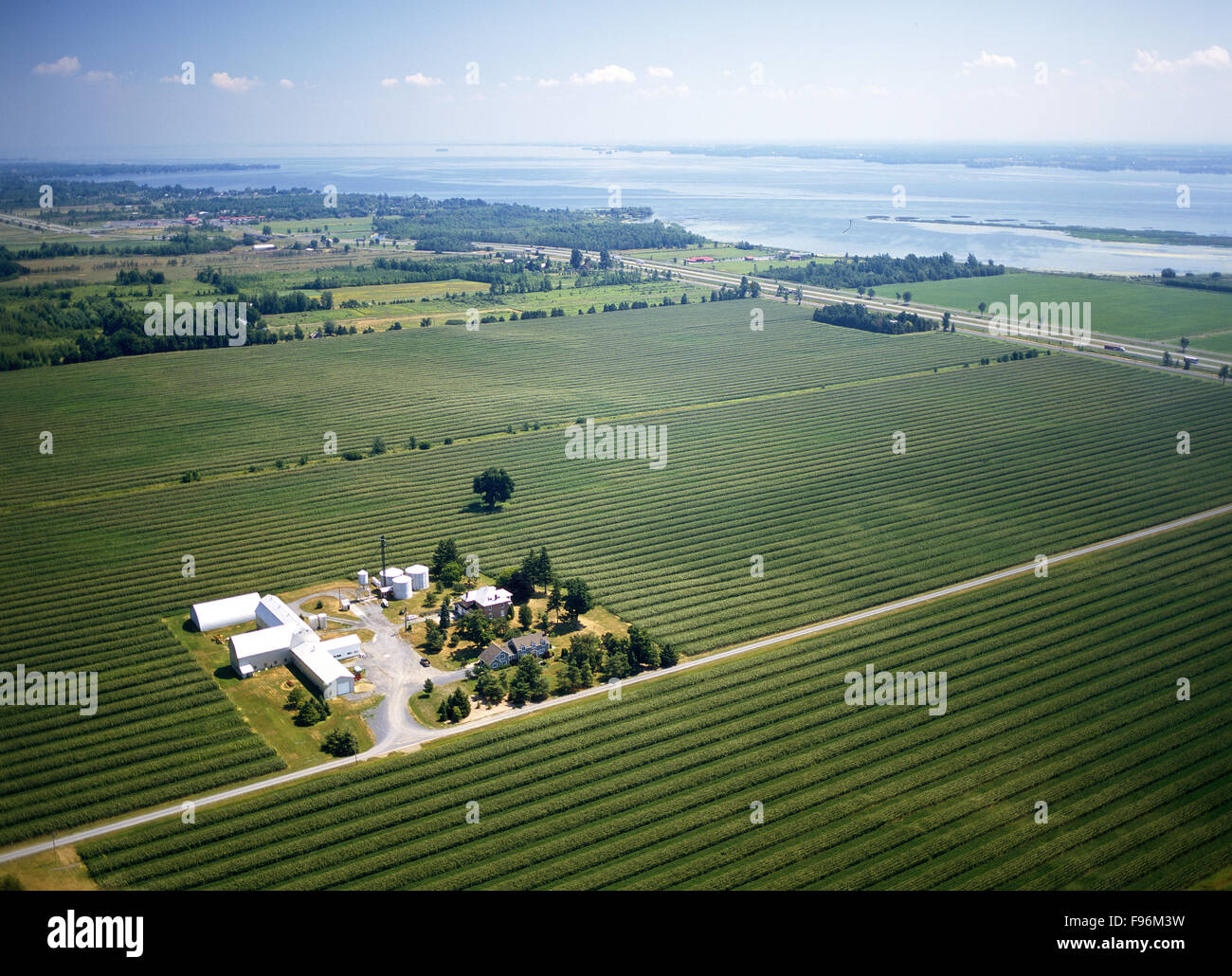 Ontario farm aerial hires stock photography and images Alamy