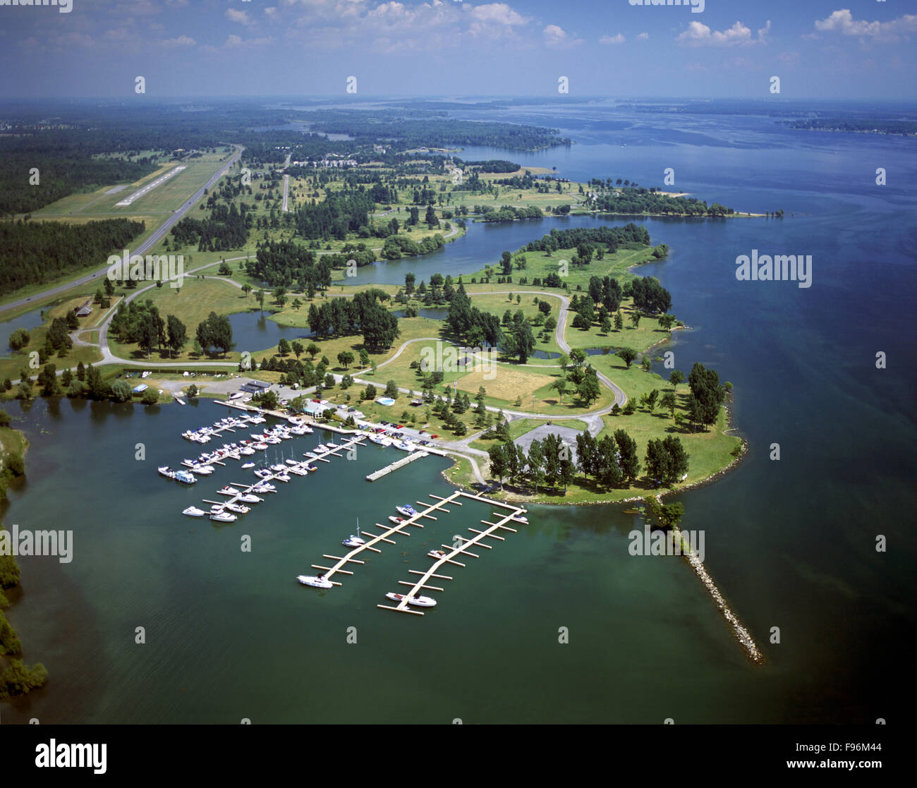 Riverside cedar park hires stock photography and images Alamy