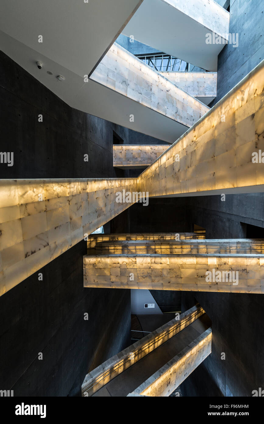 Albaster Ramp Alabaster ramps in the Canadian Musuem for Human Rights downtown ...