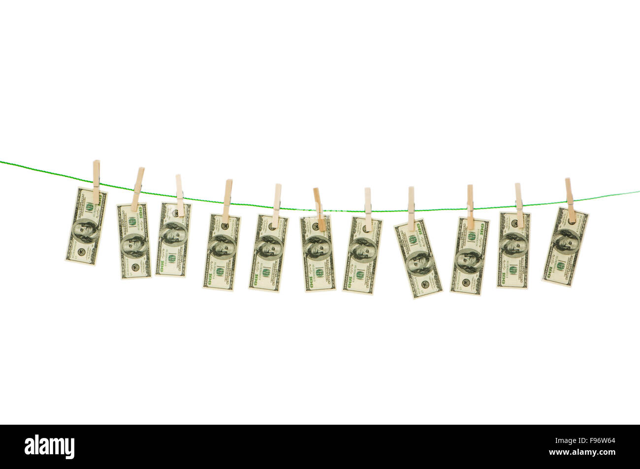 Деньги на прищепках на прозрачном фоне. Деньги висят на веревке. Доллар дерево. Деньги висели. Купюра висит на леске.