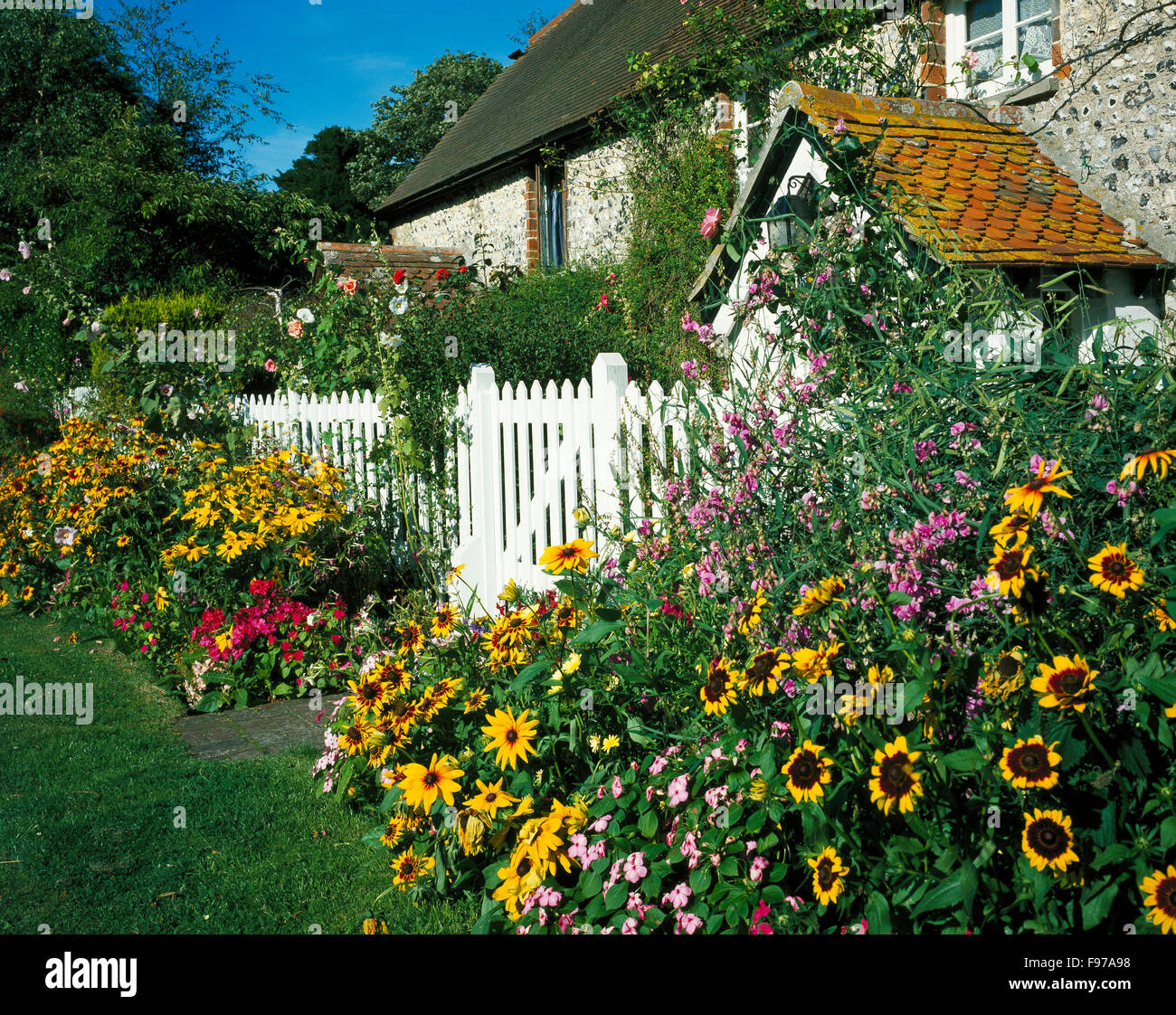 Cottage in East Dean, East Sussex, England UK Stock Photo