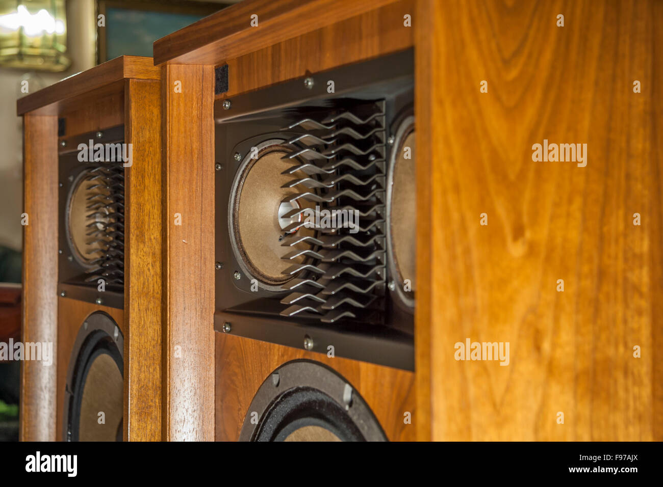 vintage stereo speakers