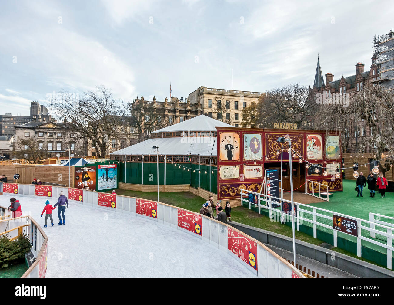 Edinburgh ice rink st andrews square hires stock photography and