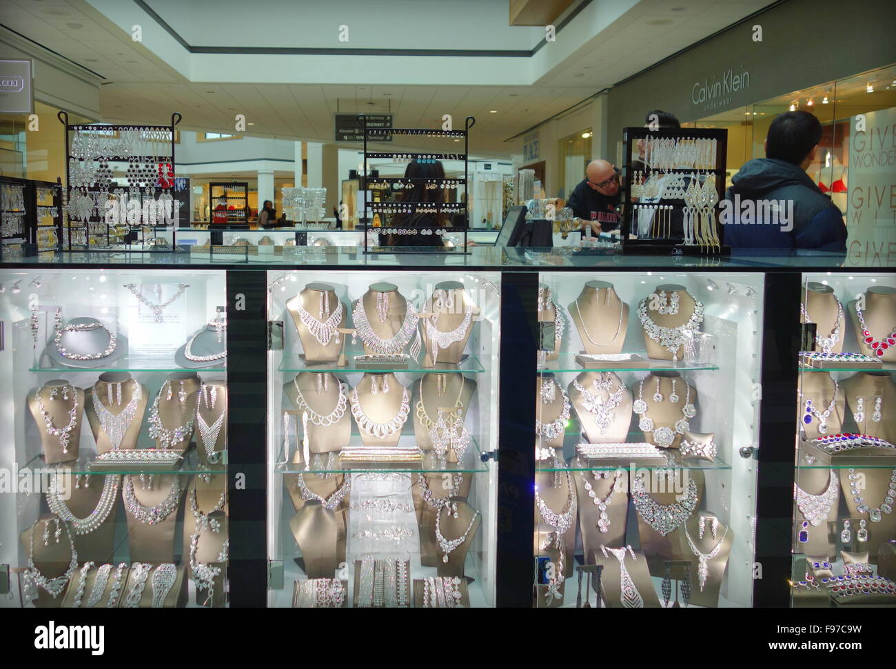 Jewelry booth at a mall in Toronto, Canada Stock Photo Alamy