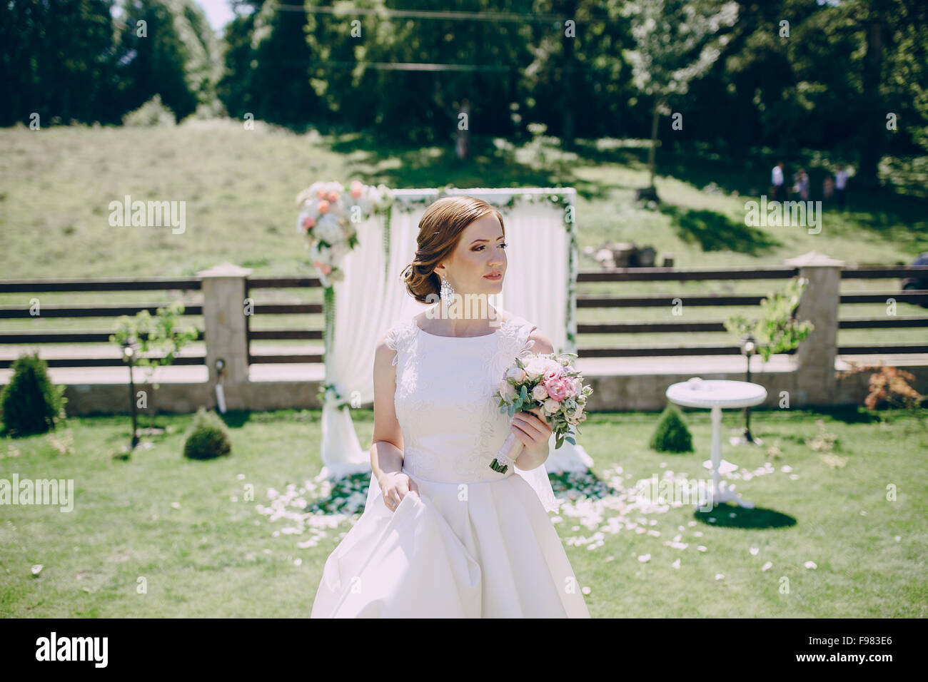 Arch wedding ceremony Stock Photo Alamy