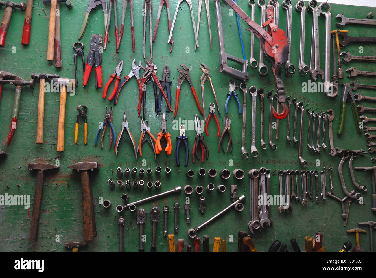 Agardo Tools Vector work tools hi-res stock photography and images - Alamy