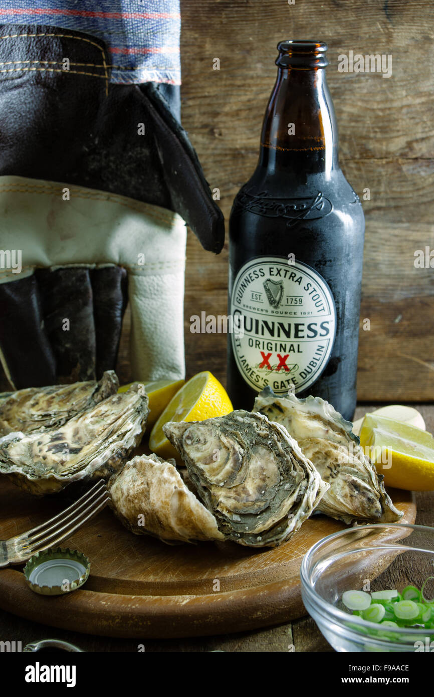 Guinness and oysters Stock Photo Alamy