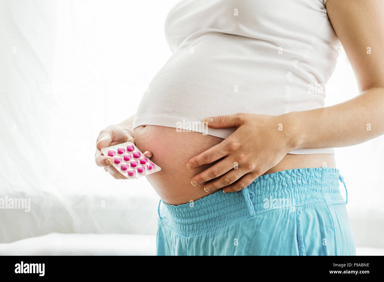 13 недель беременности болит живот. Заболевания беременных. Хронические заболевания у беременных. Болезни ЖКТ У беременных. Заболевания желудочно кишечного тракта и беременность.