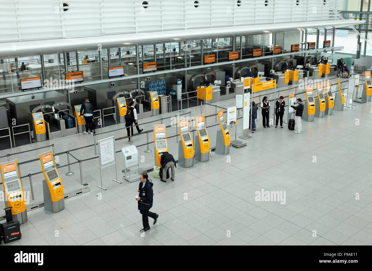 Self Service Kiosks Airport High Resolution Stock Photography and Images -  Alamy