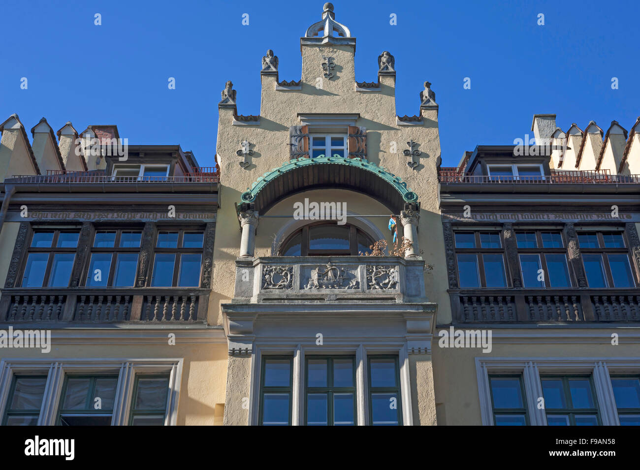 Richard Wagner Strasse 9