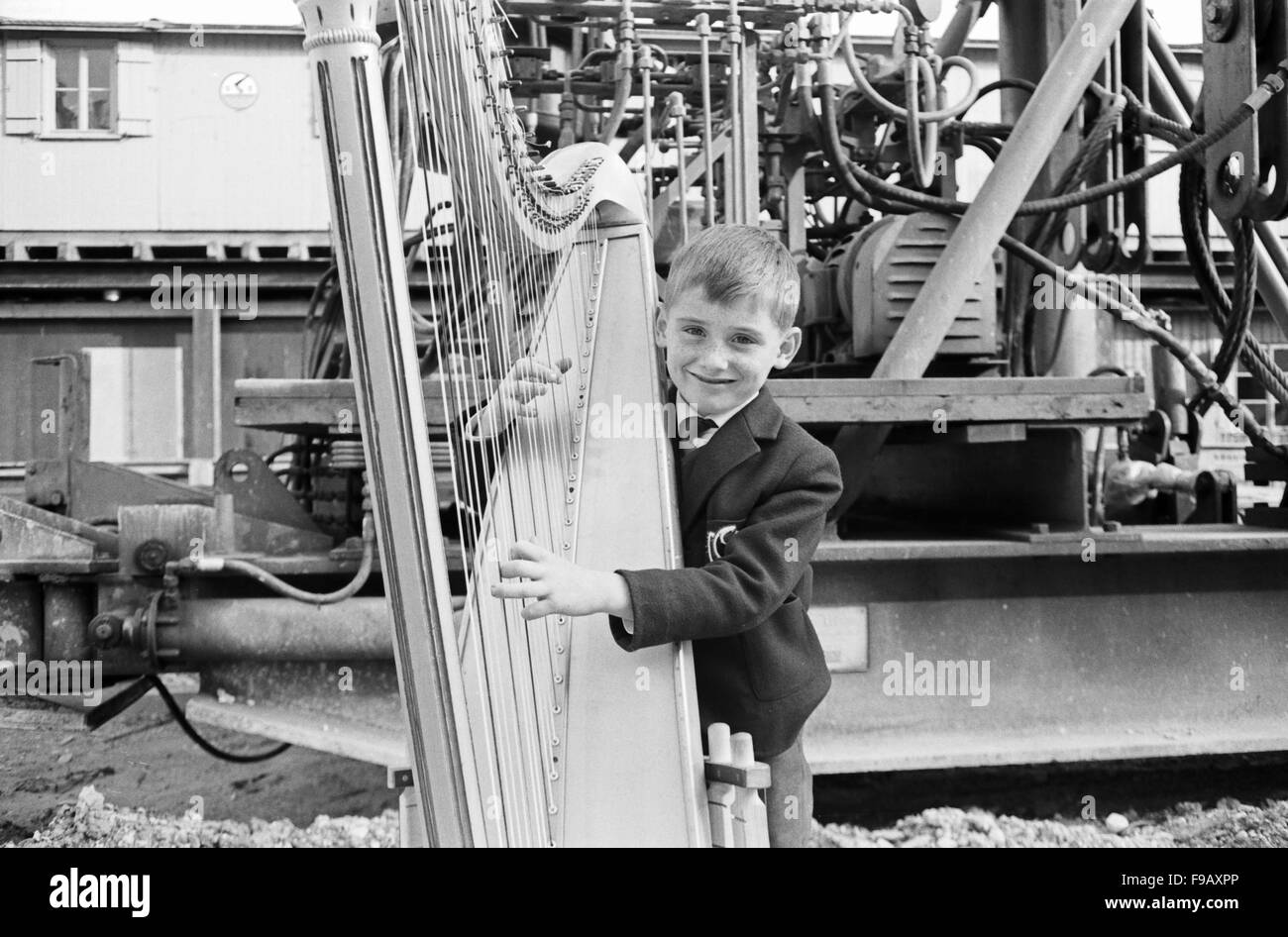 Das wunderkind Black and White Stock Photos & Images Alamy