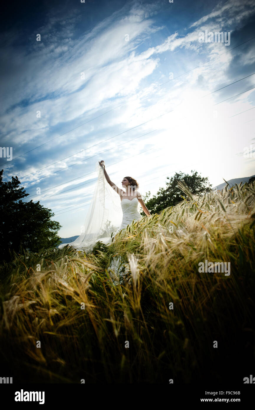 Happy bride and groom on their wedding day Stock Photo - Alamy