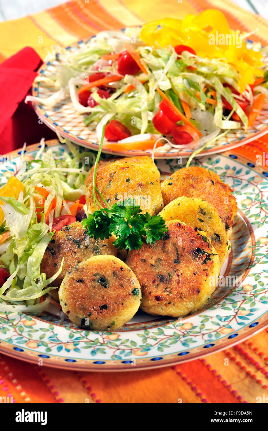 Indian Fried Potato Dumpling High Resolution Stock Photography and