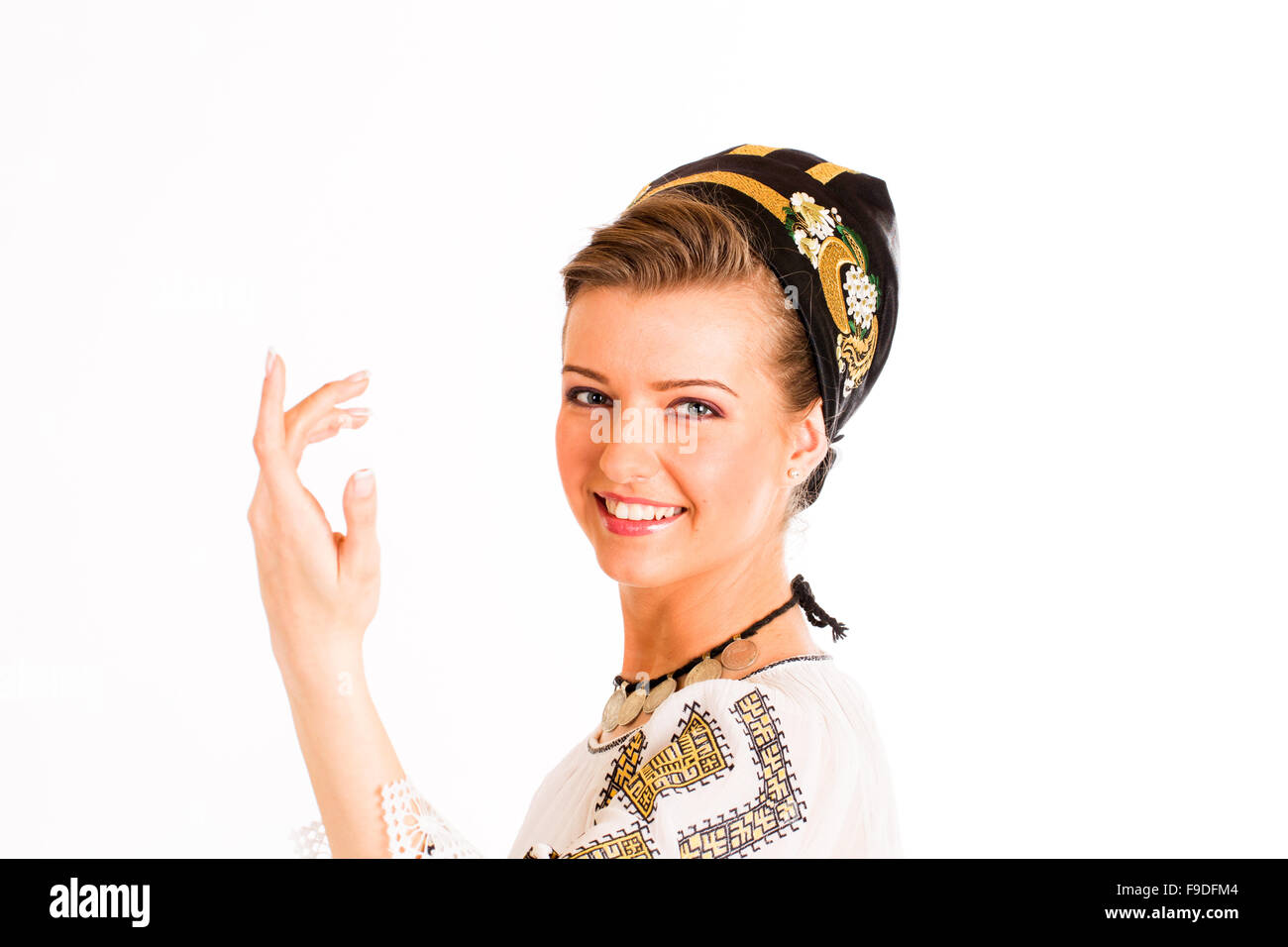 romanian folklore clothes traditional Stock Photo - Alamy