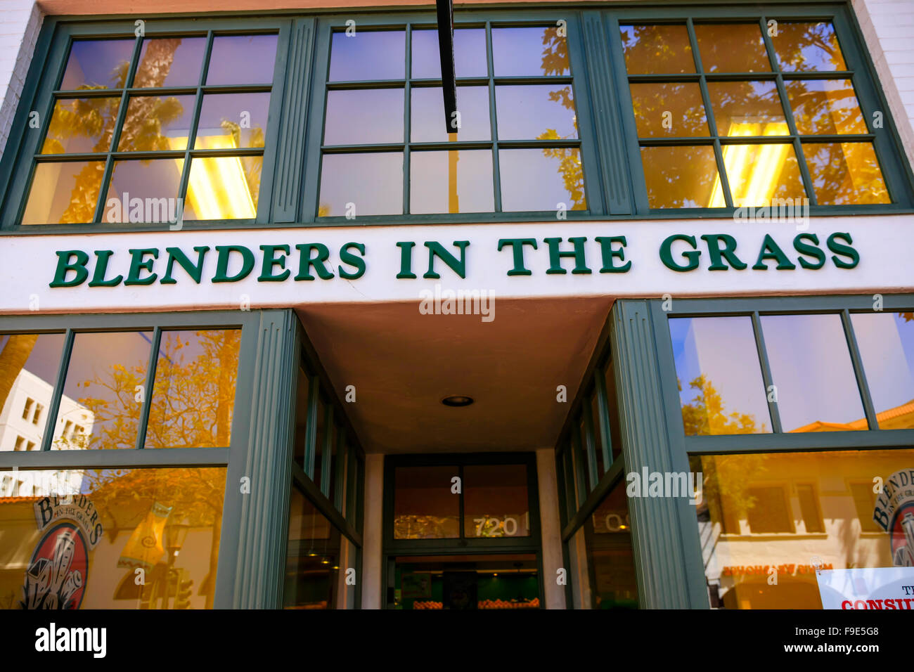 Blenders in the grass hires stock photography and images Alamy