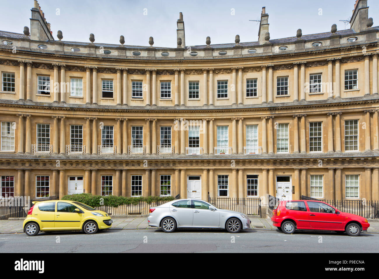 Cars parked in front of the Circus, Bath, Somerset, England, UK Stock Photo