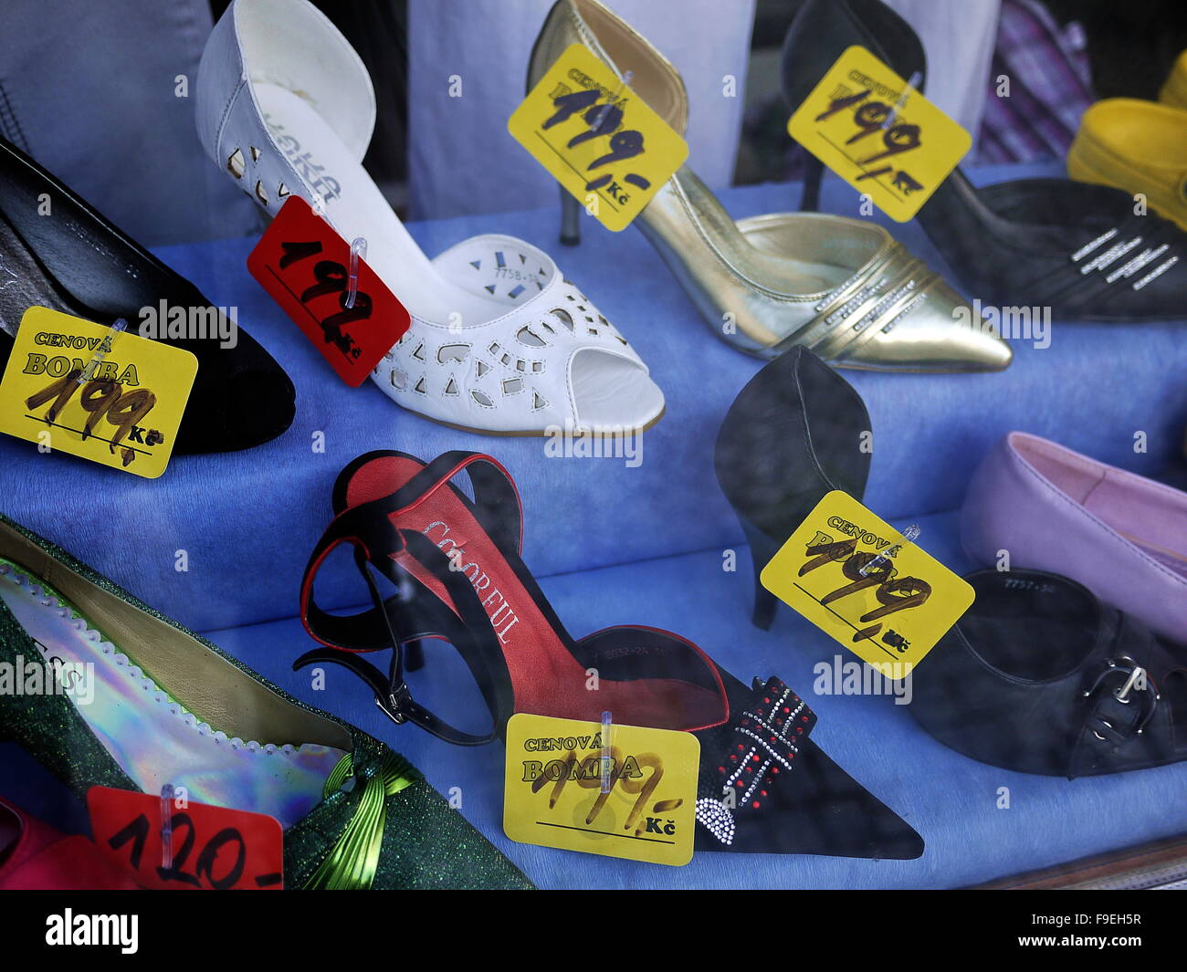 Court Shoes in Shop Window Stock Photo Alamy