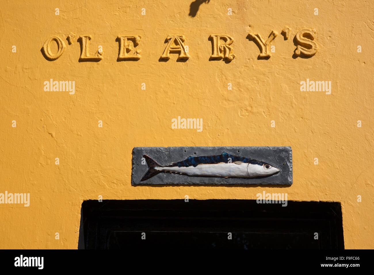 Blind Piper Pub, Caherdaniel, County Kerry, Ireland Stock Photo Alamy