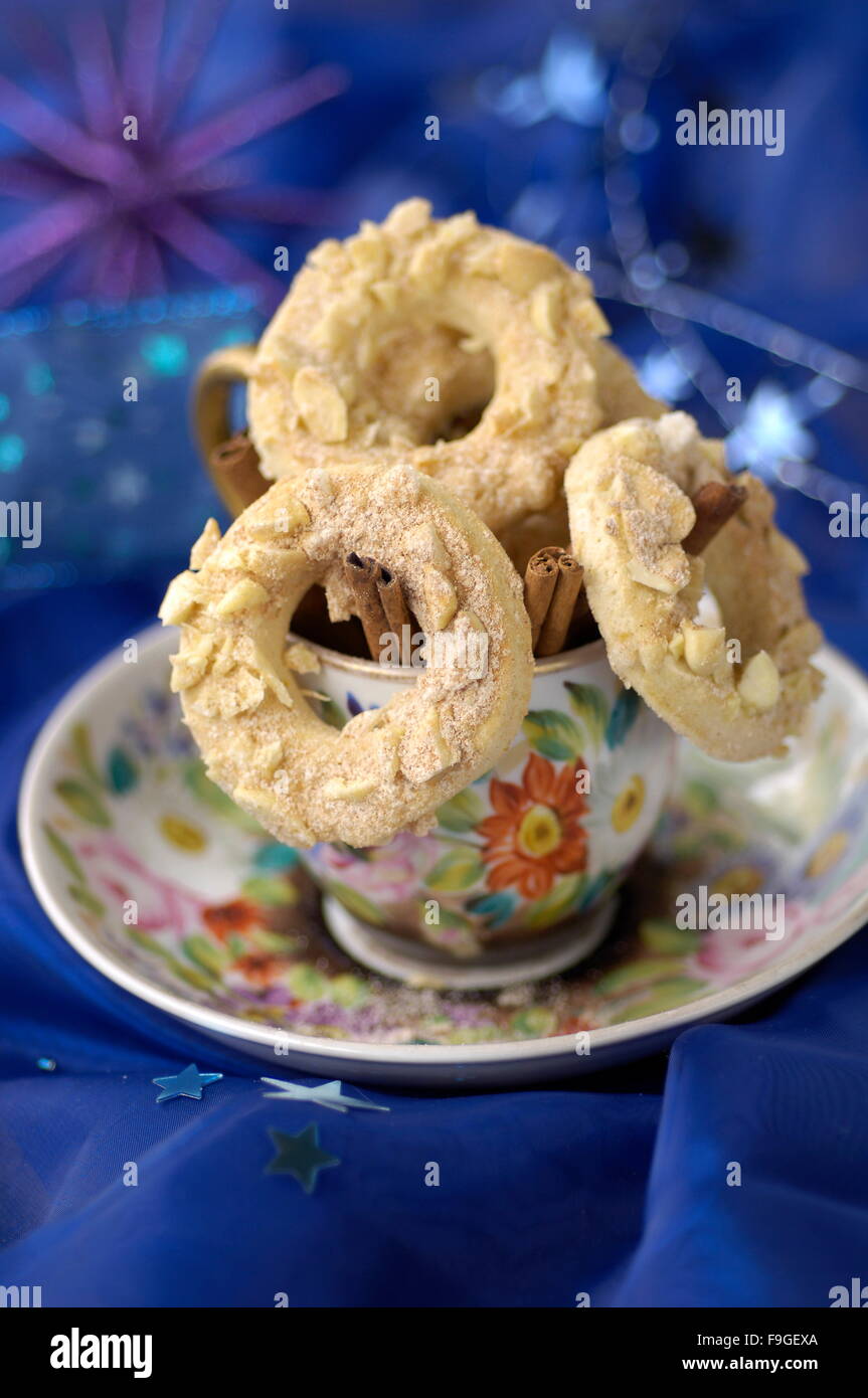 Cinnamon Circle Cookies Stock Photo Alamy