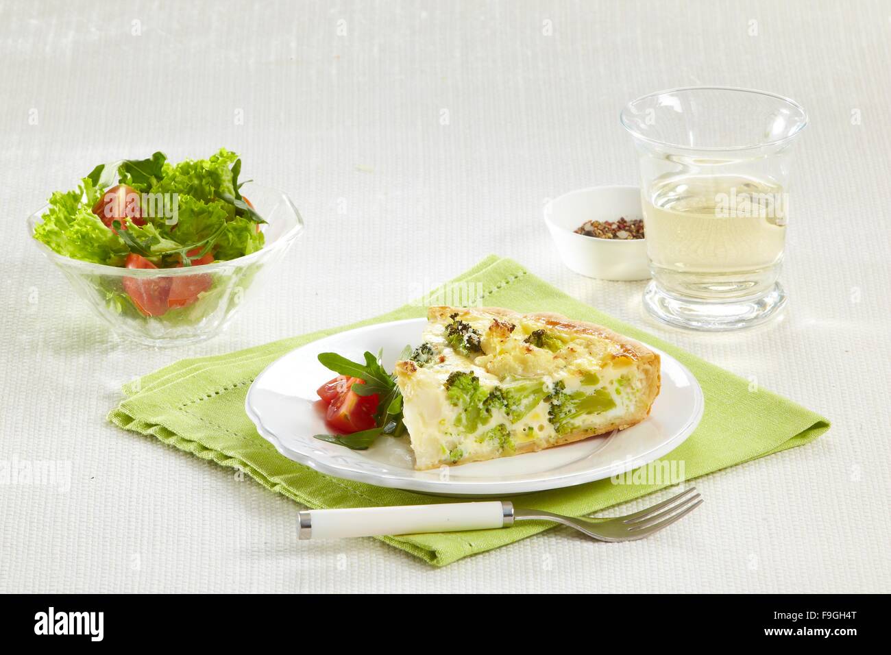Cauliflower and Broccoli Quiche Stock Photo Alamy