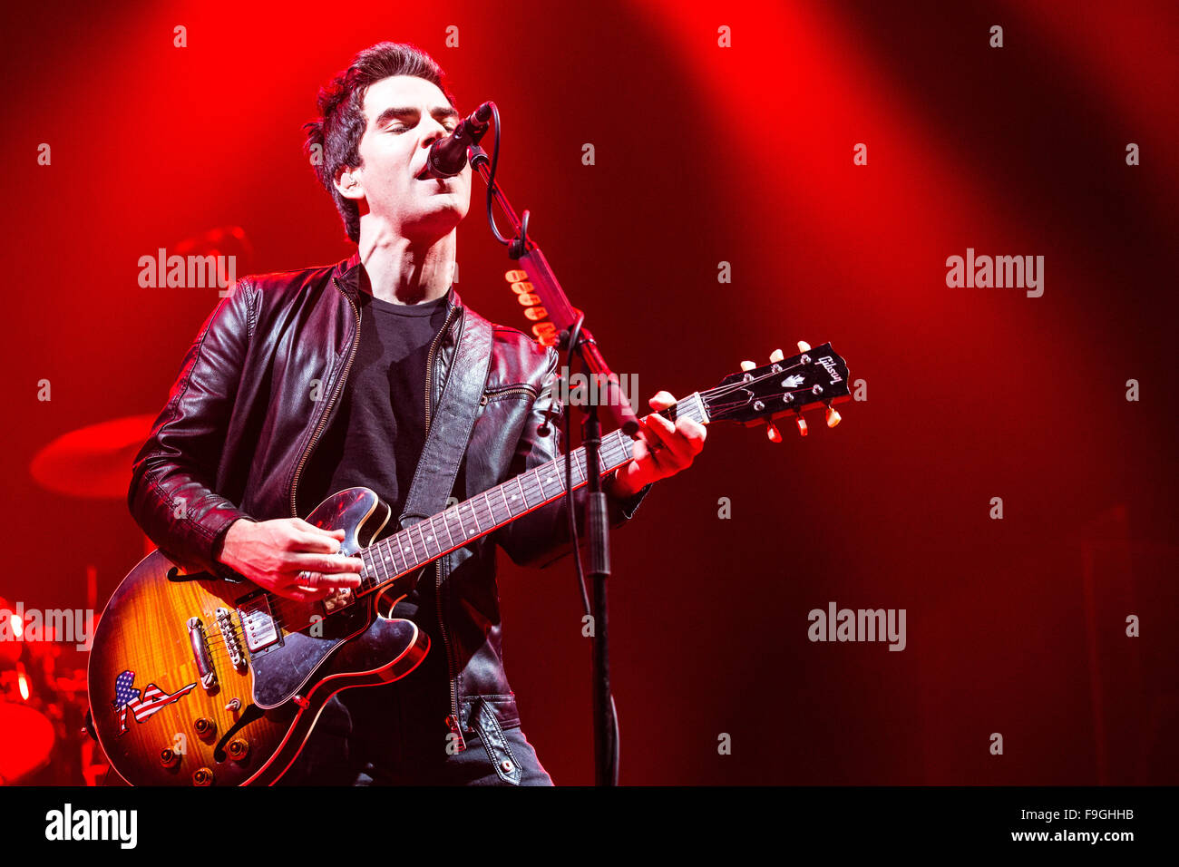 Kelly jones lead singer stereophonics hi-res stock photography and ...