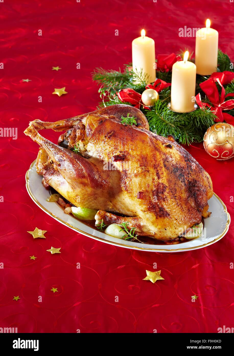 Roast Stuffed Turkey Stock Photo Alamy