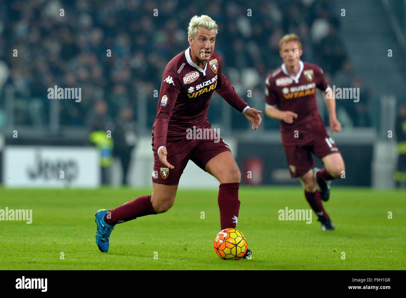 Juventus Stadium, Turin, Italy. 16th Dec, 2015. Coppa Italia. Juventus versus Torino. Maxi Lopez on the ball Credit:  Action Plus Sports/Alamy Live News Stock Photo