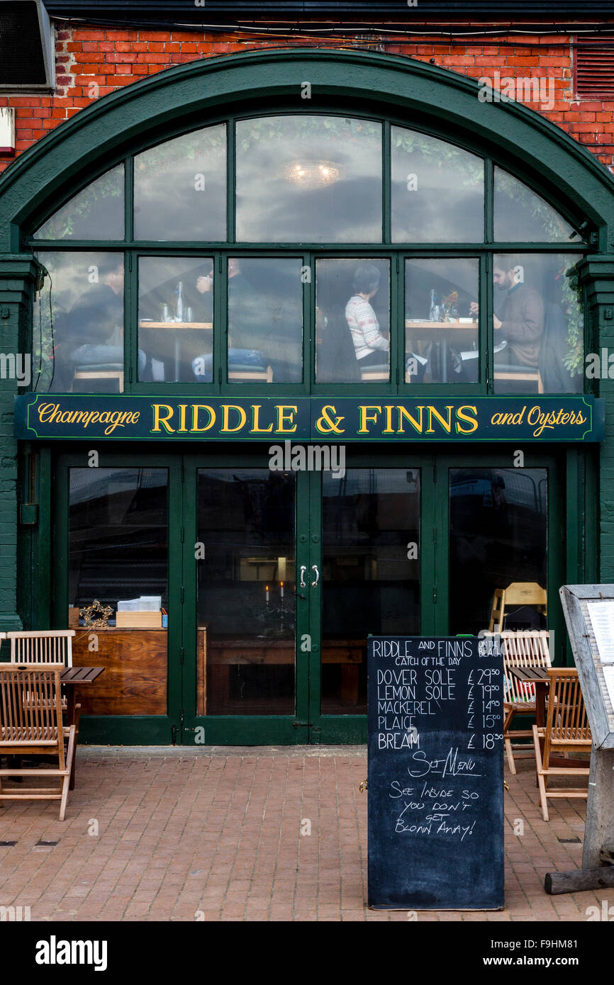 Riddle and Finns, Champagne & Oyster Bar, Brighton, Sussex, UK Stock Photo