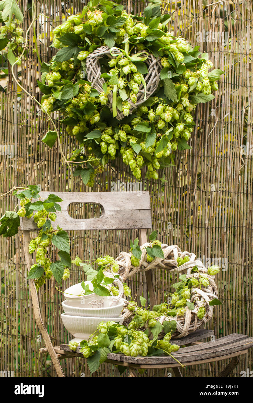 hops wreath deco Stock Photo - Alamy