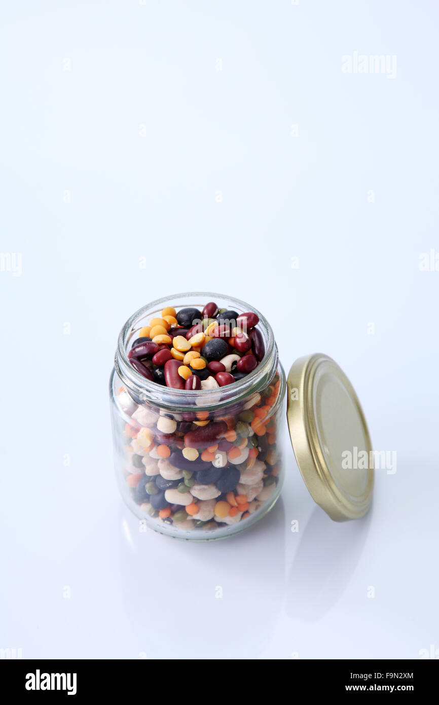 Mix bean of black eye peas, mung bean, adzuki beans, soy beans, black