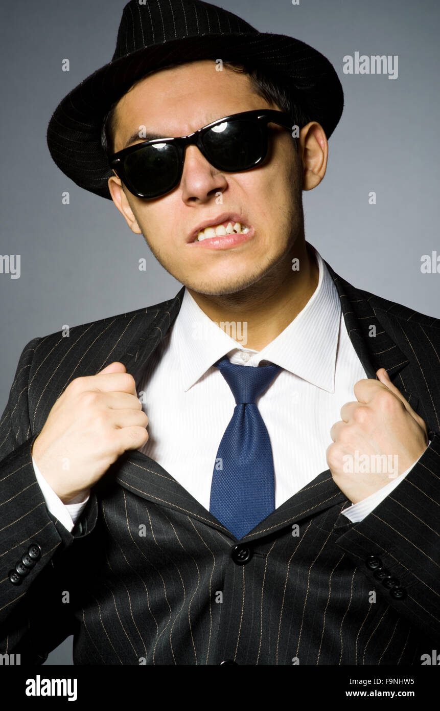 Black man in grey suit and top hat hi-res stock photography and images ...