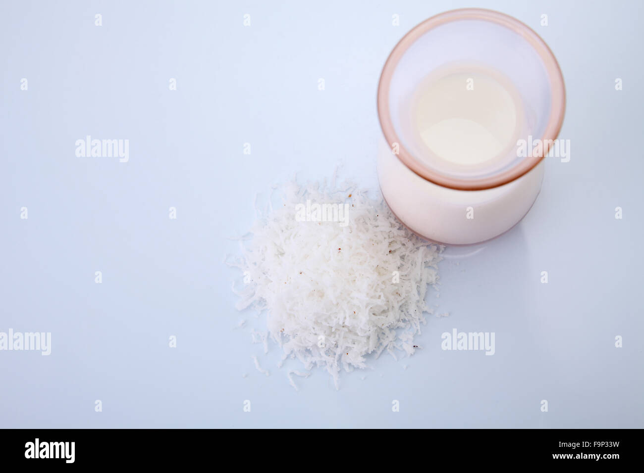 Grating coconut hires stock photography and images Alamy