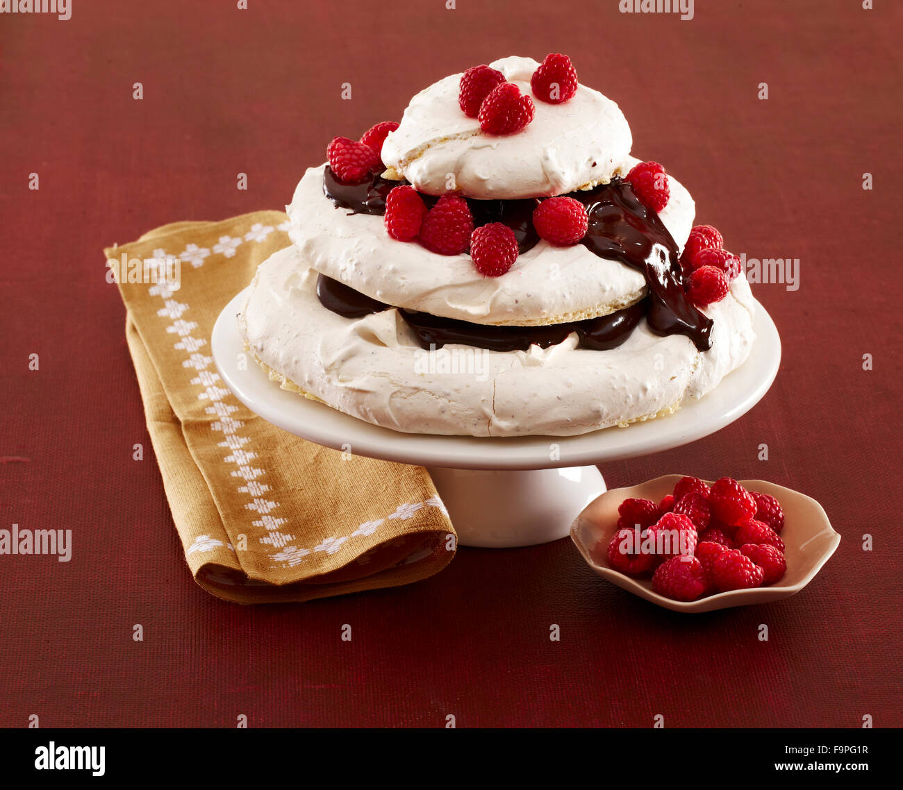 Hazelnut,, chocolate and raspberry pavlova Stock Photo Alamy