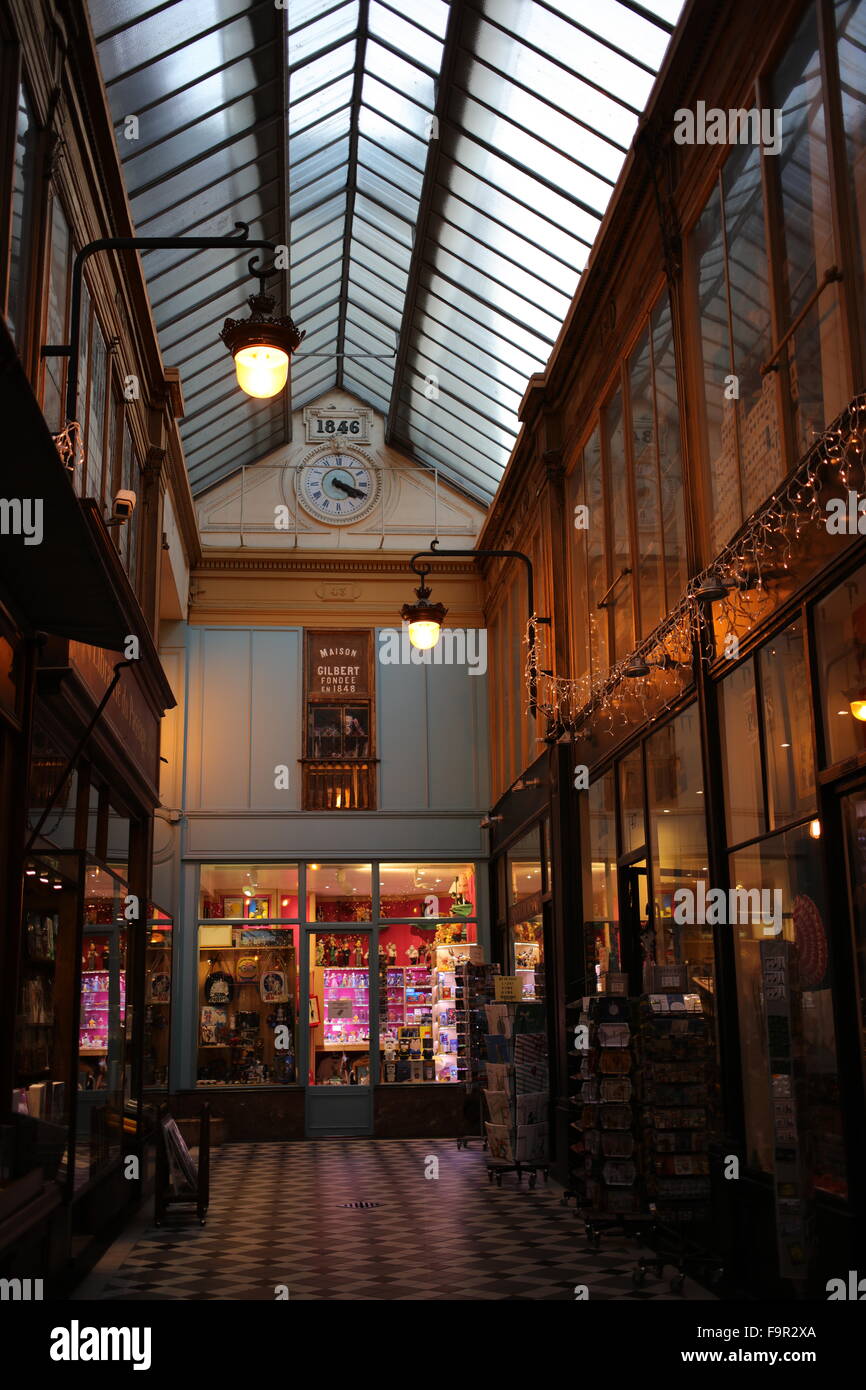 Passage Jouffroy between 1012 boulevard Montmartre et 9 rue de la GrangeBatelière 9th Passage Jouffroy between 1012 boulevard Montmartre et 9 rue de la GrangeBatelière 9th