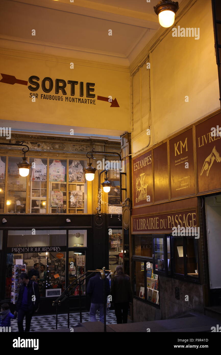 Passage Jouffroy between 1012 boulevard Montmartre et 9 rue de la GrangeBatelière 9th Passage Jouffroy between 1012 boulevard Montmartre et 9 rue de la GrangeBatelière 9th