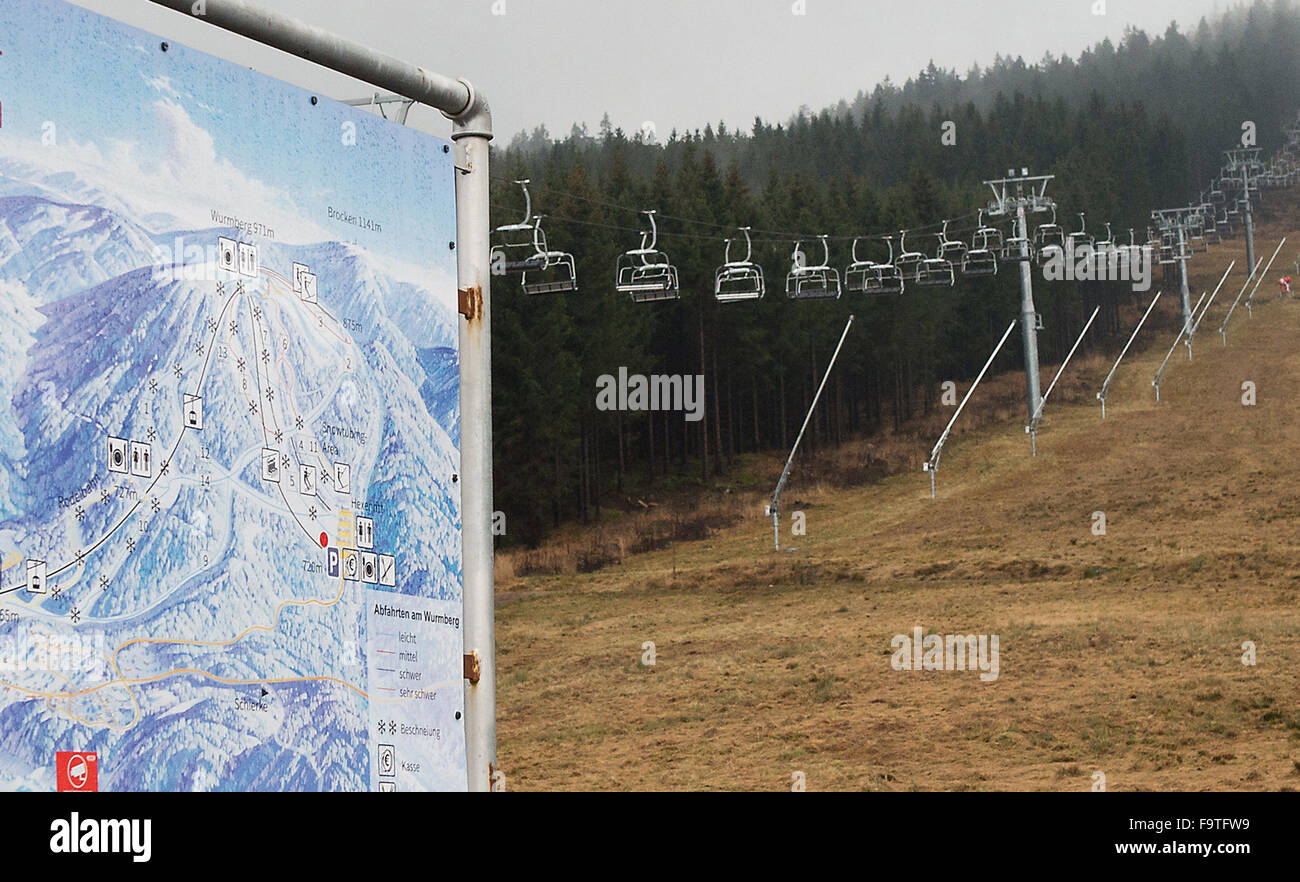Braunlage, Germany, 18 December 2015. There is no snow on the Hexenritt  downhill track on the Wurmberg mountain in Braunlage, Germany, 18 December  2015. Due to the temperatures around eight degrees celceuis,
