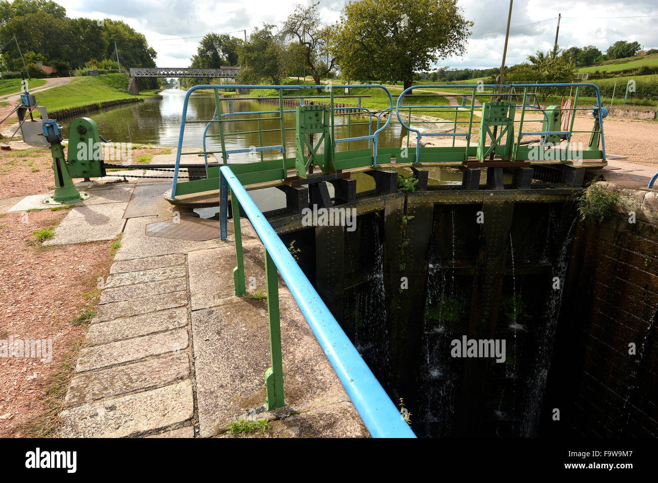 Digoin hires stock photography and images Alamy