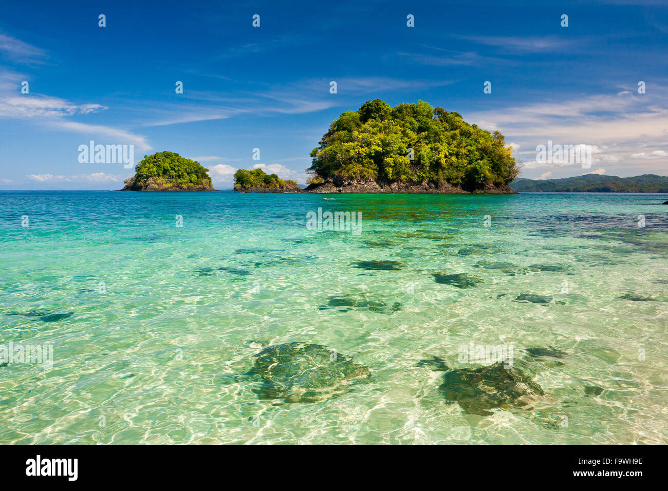Clear water at Isla Canal de Afuera, Pacific ocean, Veraguas province, Republic of Panama. Stock Photo