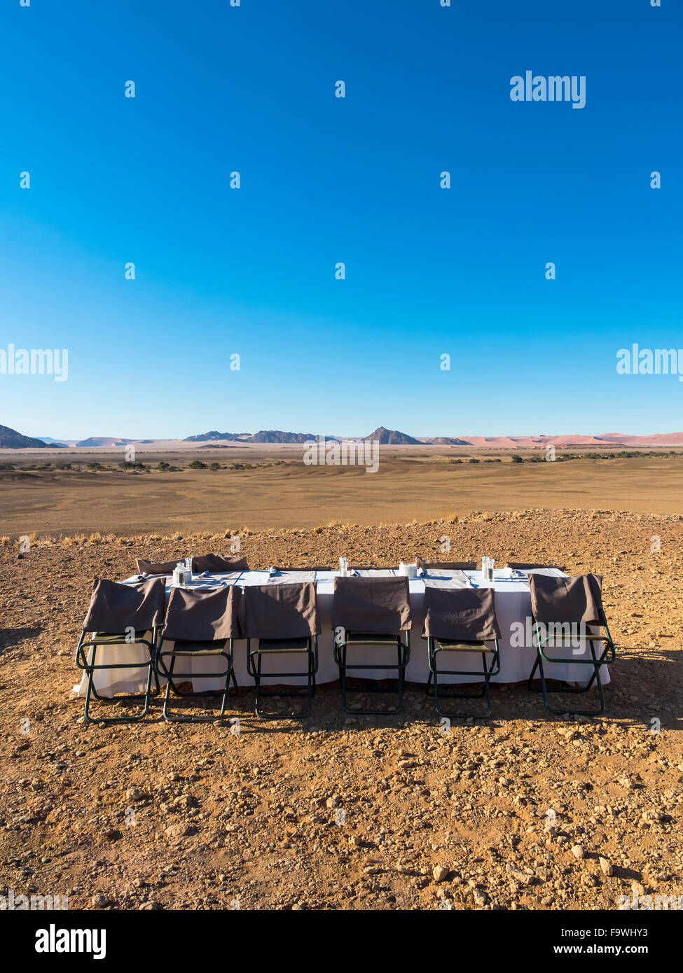 Namibia, Hardap, laid table in desert Stock Photo