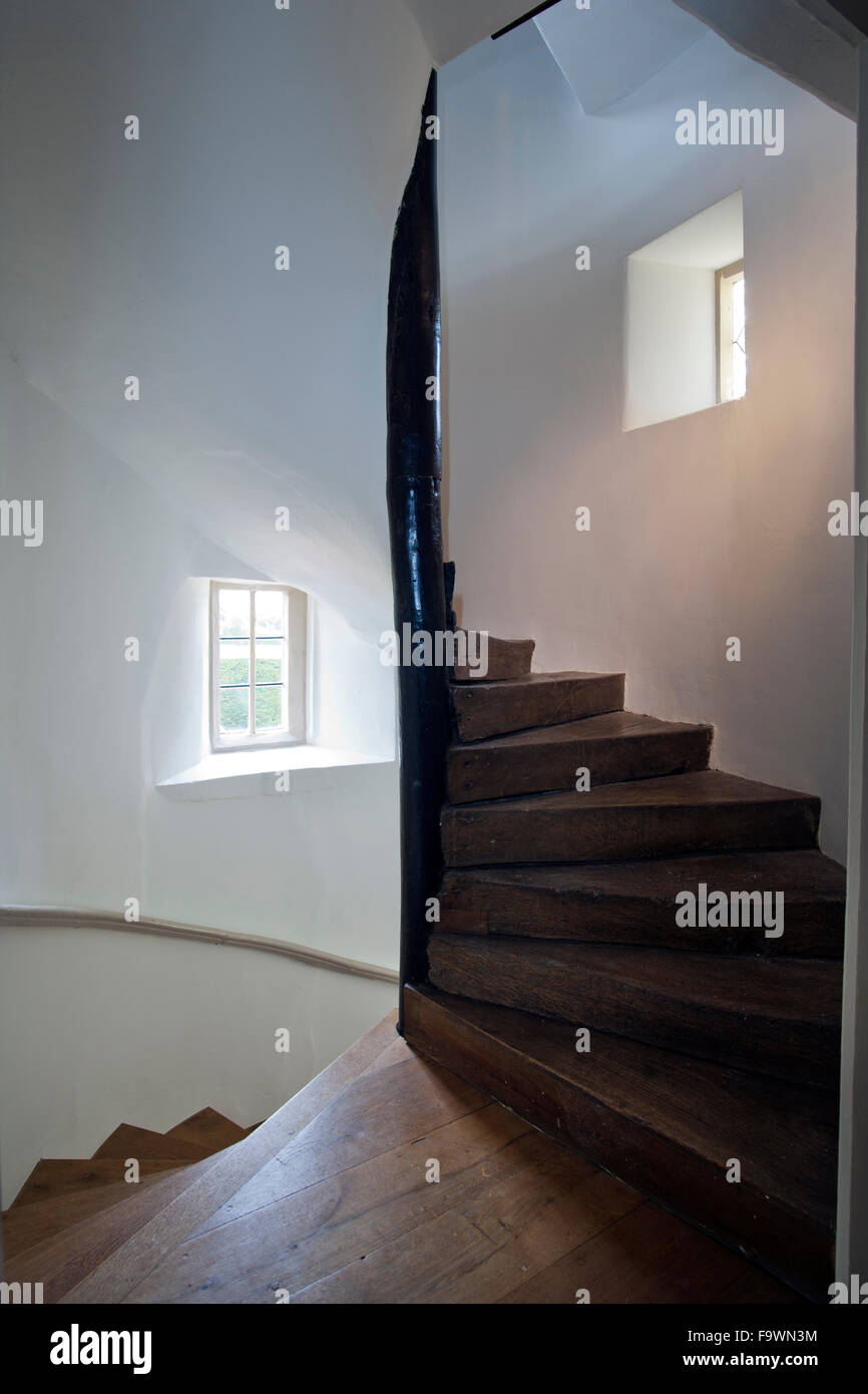 UK real estate. Old spiral staircase landing Stock Photo Alamy