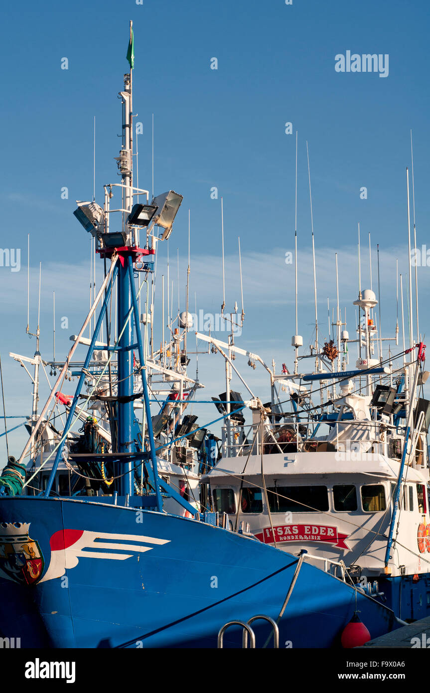 Tuna fishing boat hi-res stock photography and images - Page 29 - Alamy