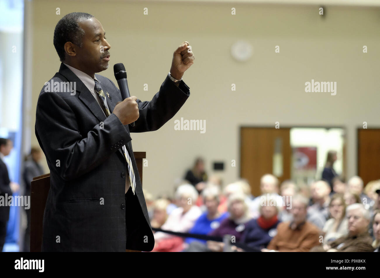 Orange City, IOWA, USA. 18th Dec, 2015. Republican Presidential candidate Dr. BEN CARSON speaks at the private Christian school, Northwestern College, about his Christian faith and the direction the U.S. is currently going while campaigning in Orange City Iowa, Friday, Dec. 18, 2015. Credit:  Jerry Mennenga/ZUMA Wire/Alamy Live News Stock Photo