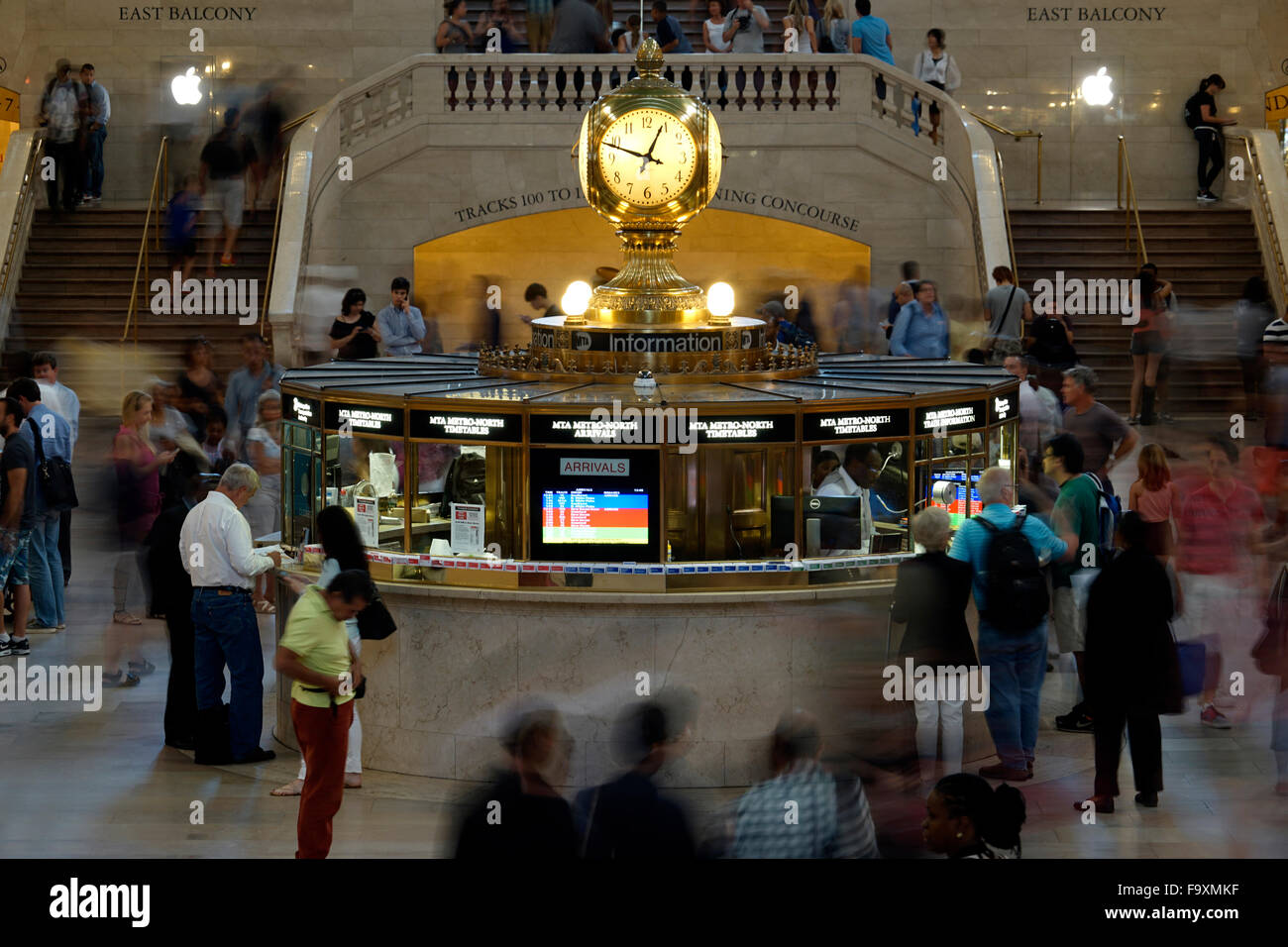 Information booth and Grand Central Clock in the main concourse of